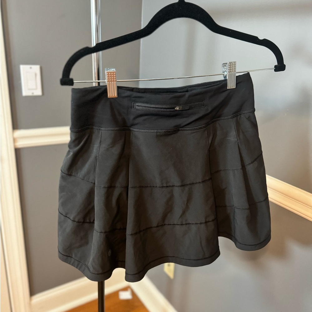 Lululemon mini skort size 4